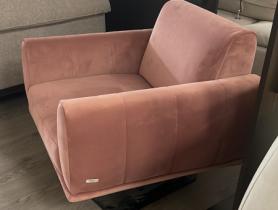 Natuzzi Editions Dalt Pink Chair