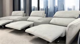 Natuzzi Editions C124 Versatile Cinema Triple Reclining 